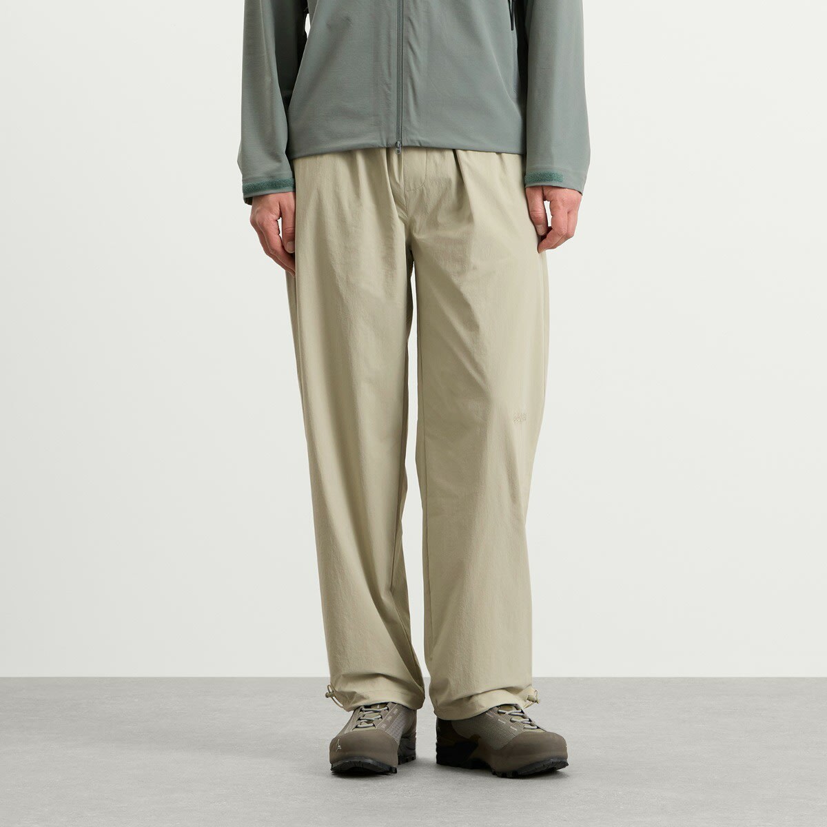 Mellow Clo Men's Everyday Trousers in Sand