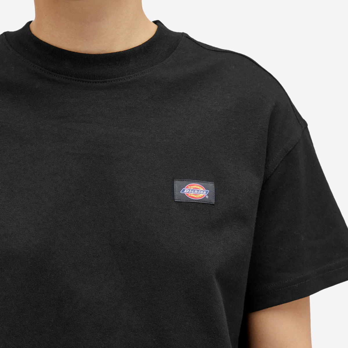 Dickies Women's Oakport Boxy T-Shirt in Black