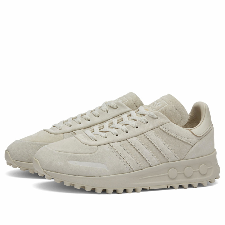 Photo: Adidas La Trainer Lux in Alumina/Core Black