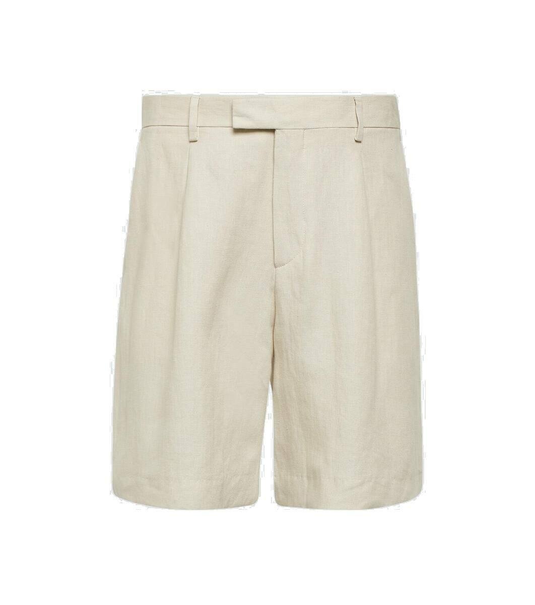 Photo: Lardini Linen Bermuda shorts