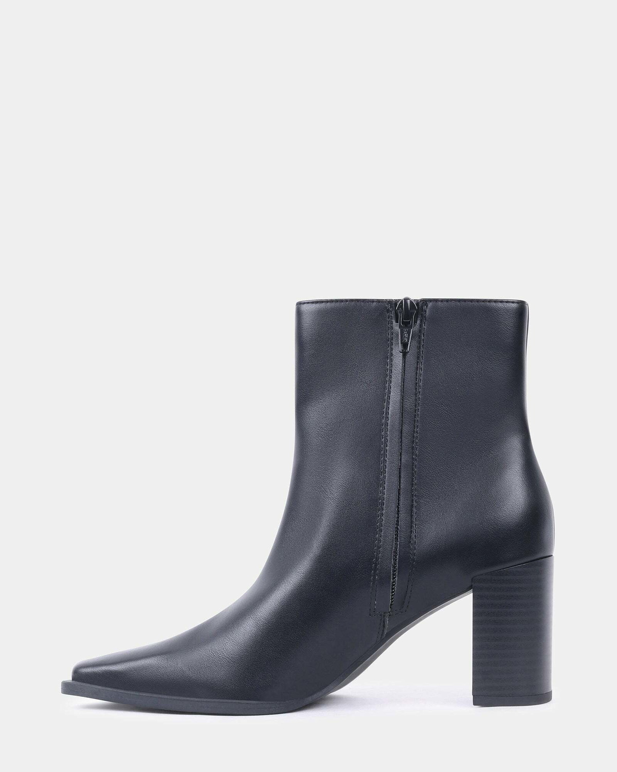 Steve Madden Jubilant Booties in Black