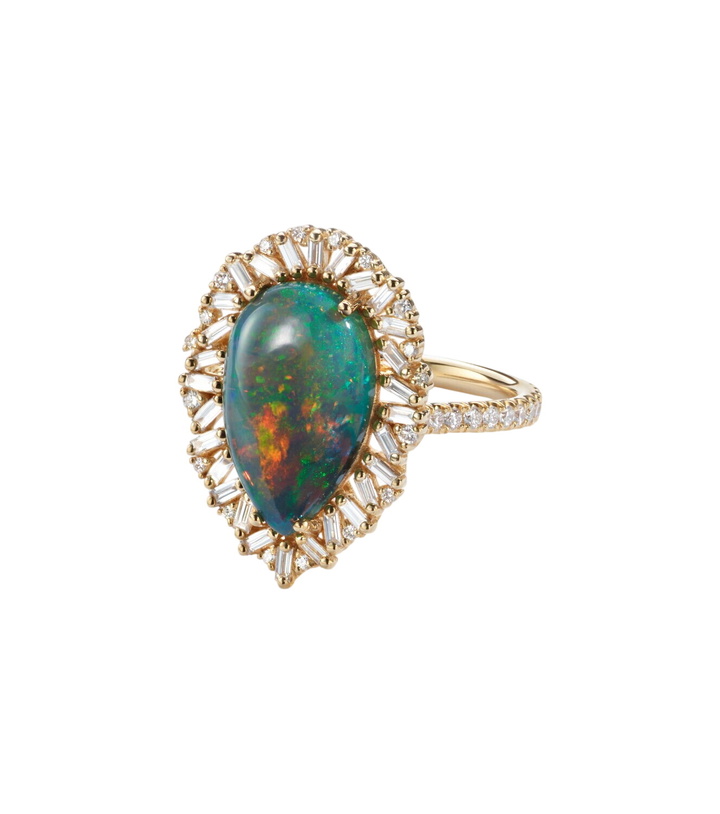Photo: Suzanne Kalan Portrait 18kt gold ring with opal and diamonds
