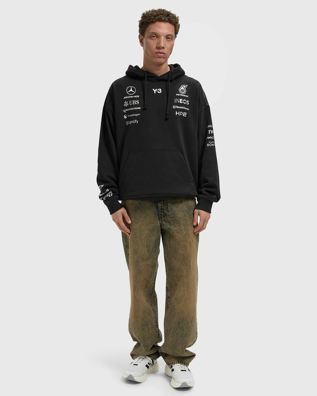 X Mercedes - AMG PETRONAS FORMULA 1 TEAM HOODIE