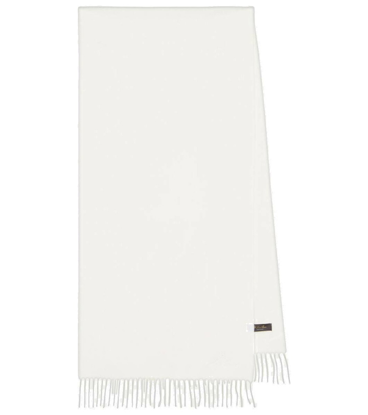 Photo: Loro Piana Cashmere scarf