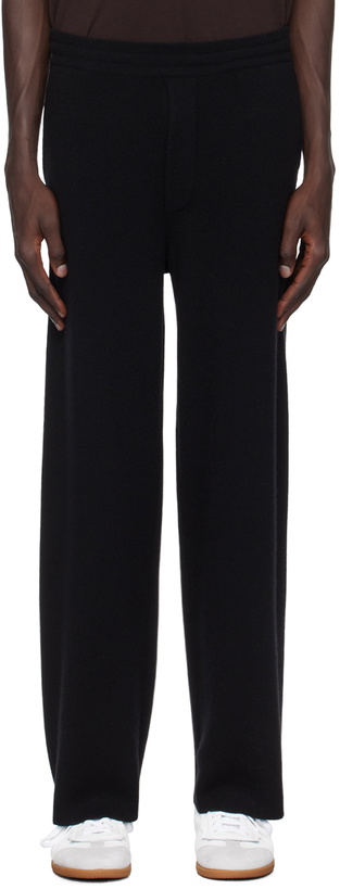 Photo: LISA YANG Black Parker Lounge Pants