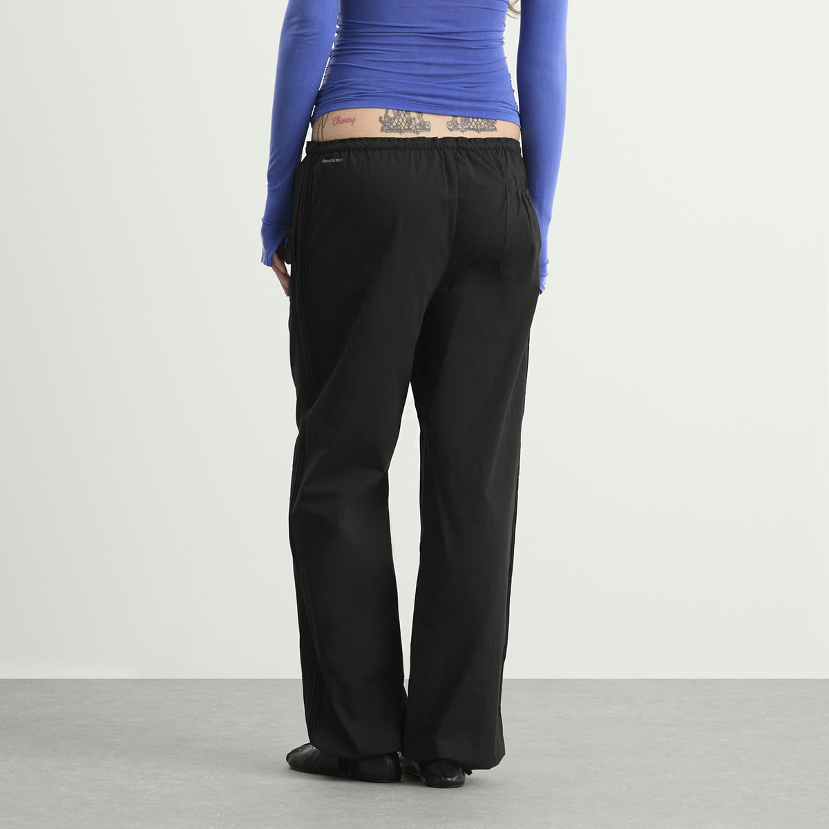Peachy Den Women's Renee Trouser in Onyx