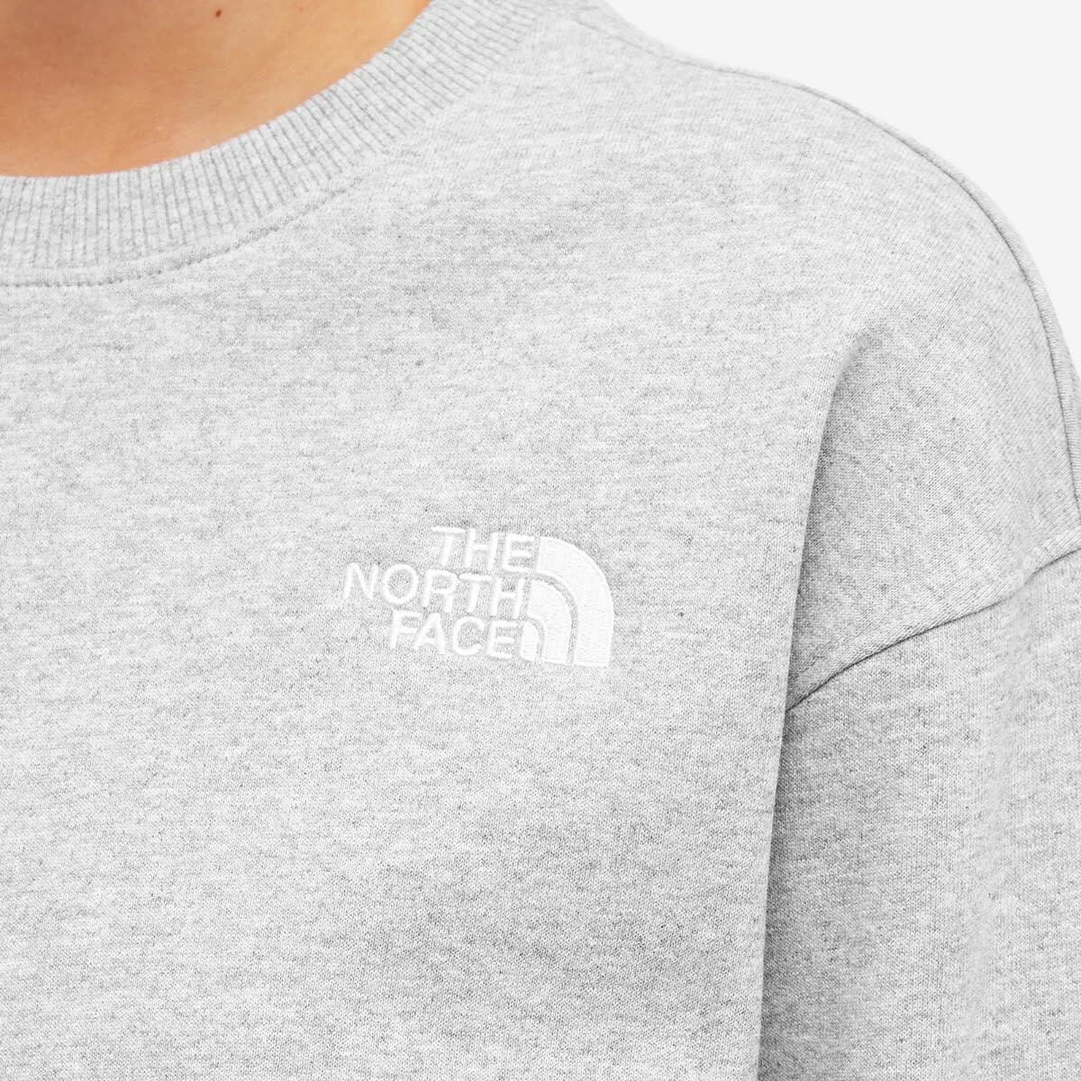 The North Face Women's Essential Crew Sweat in Light Grey Heather