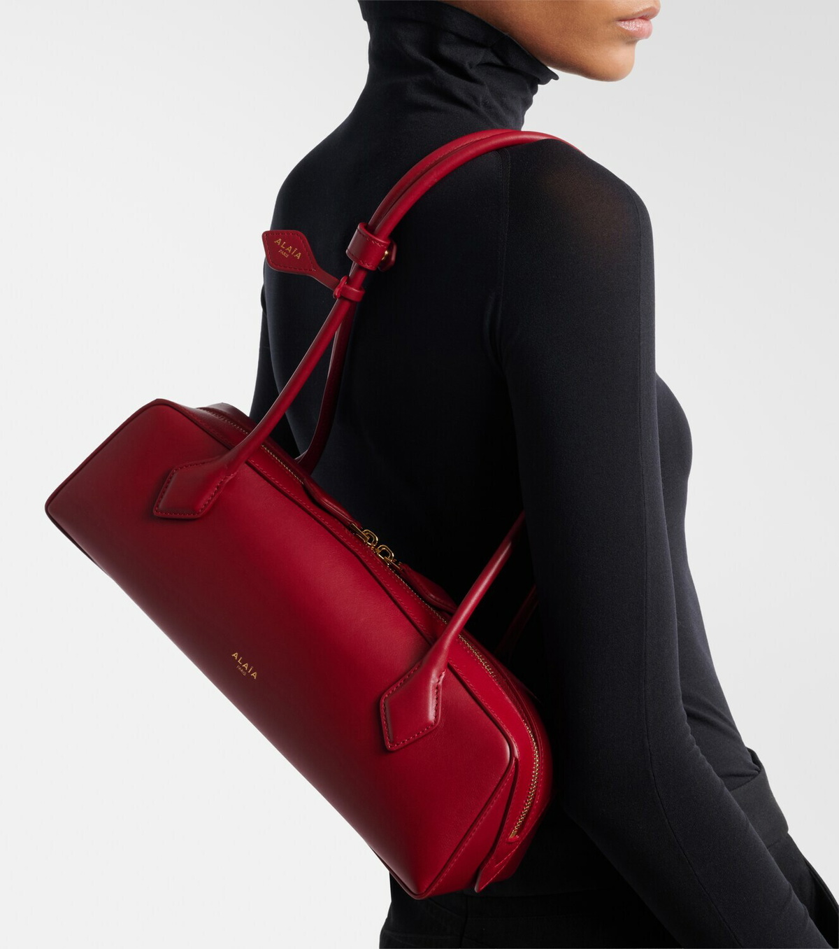 Alaïa Le Teckel Medium leather shoulder bag