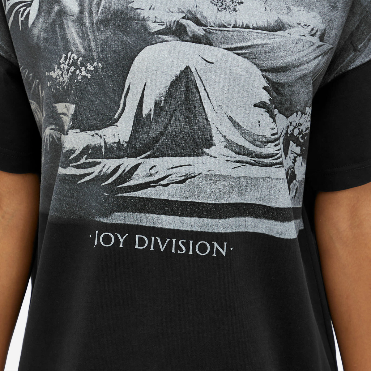 Pleasures Women's Atrocity T-Shirt in Black