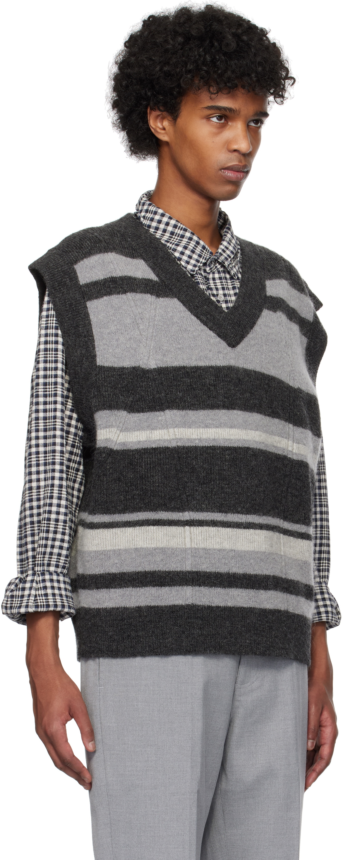 C2H4 Gray & Black Hollow Out V-Neck Knit Vest