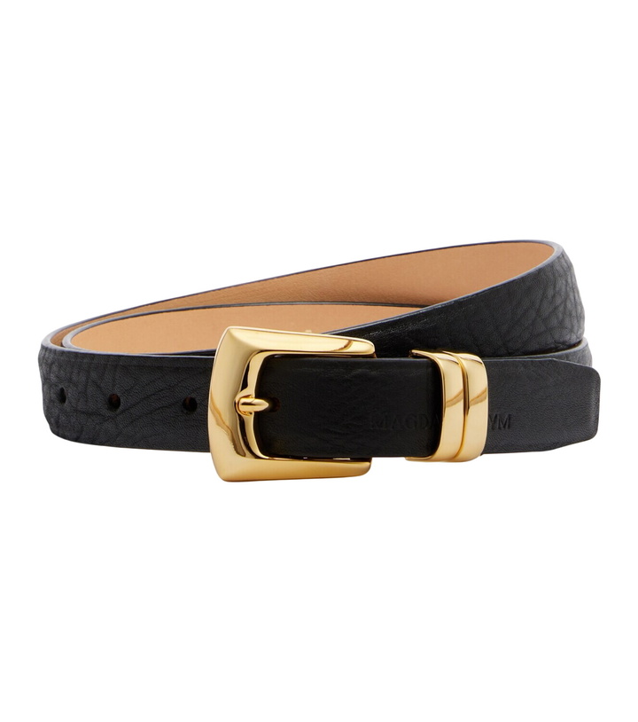 Photo: Magda Butrym Leather belt