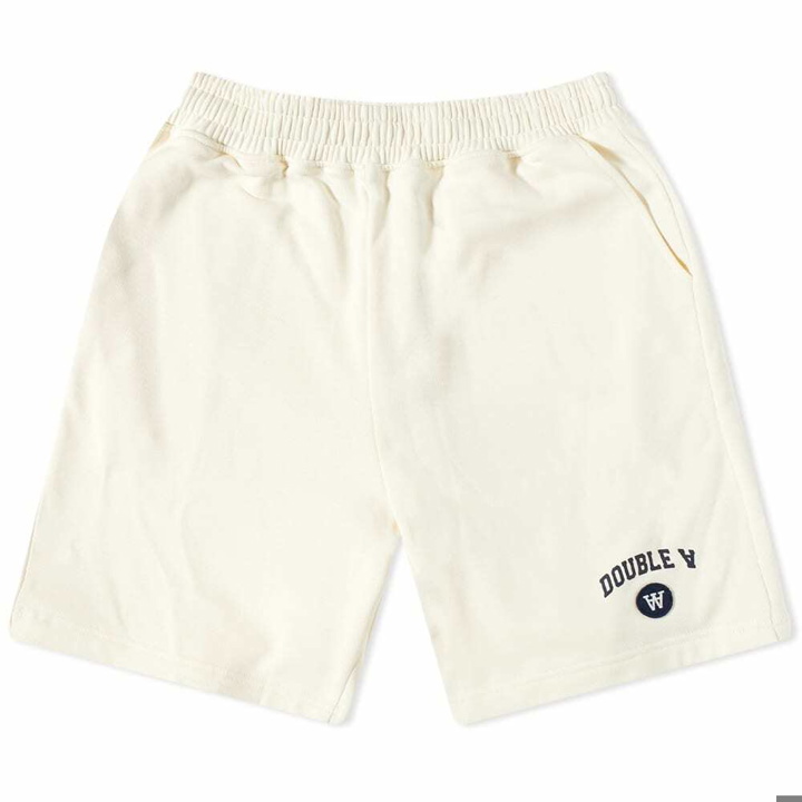 Photo: Wood Wood Men's Jax jogger Shorts in Off-White