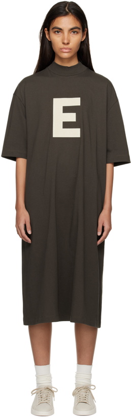 Photo: Essentials Gray Short Sleeve Midi Dress