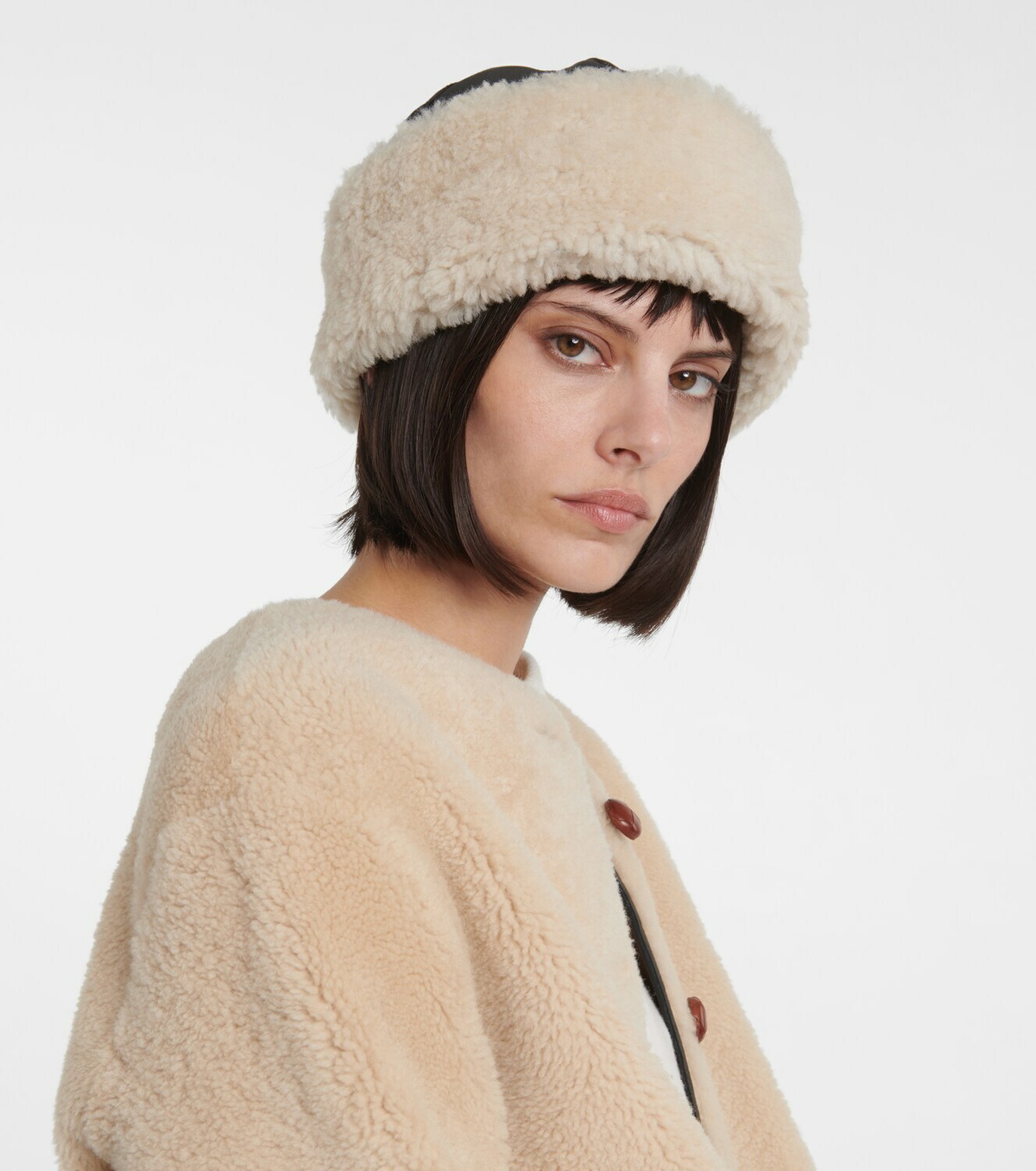 Toteme Leather and shearling hat Toteme