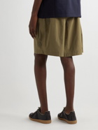 Moncler Genius - 2 Moncler 1952 Straight-Leg Pleated Cotton-Poplin Shorts - Brown