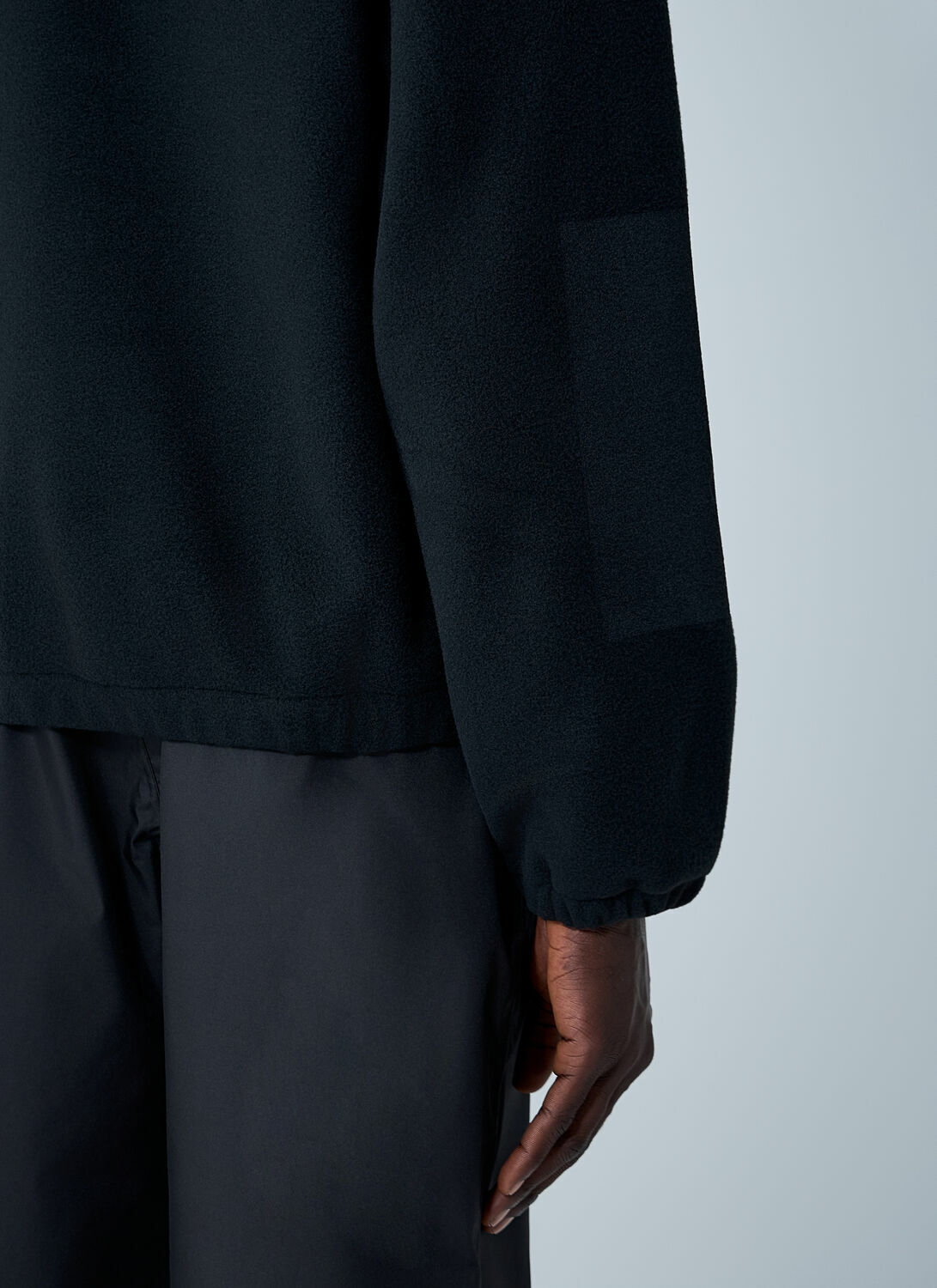 GR10K Half-Zip Fleece Sweatshirt