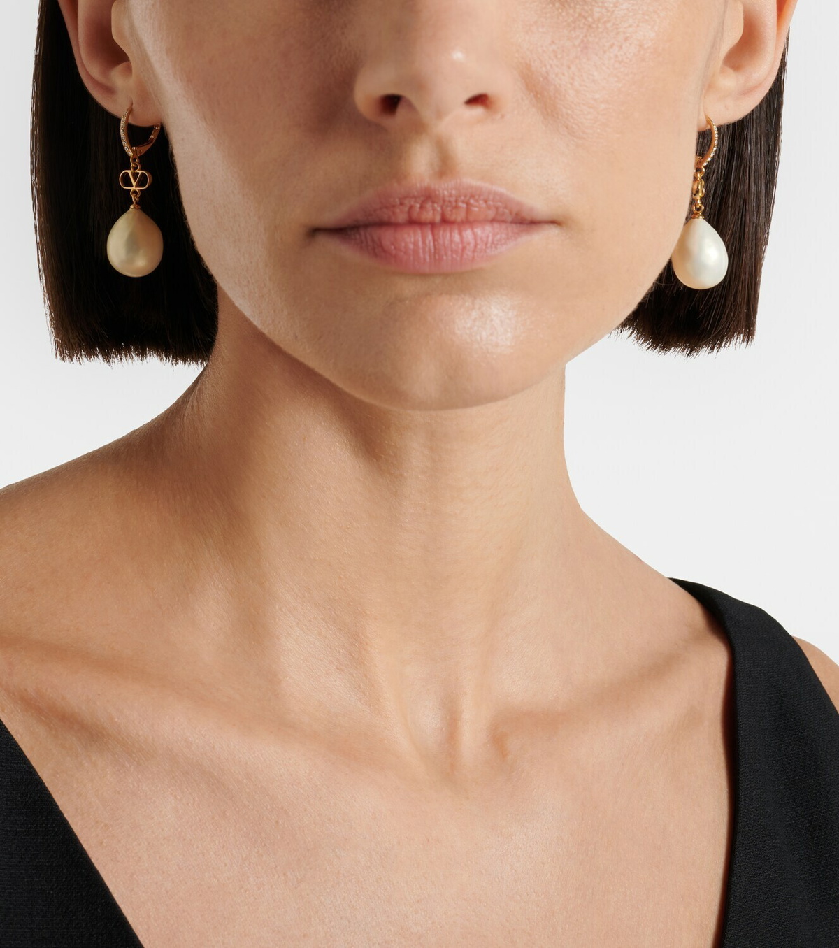 Valentino VLogo faux pearl drop earrings