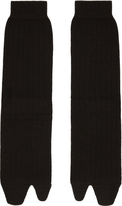 Photo: Maison Margiela Brown Bootleg Tabi Socks