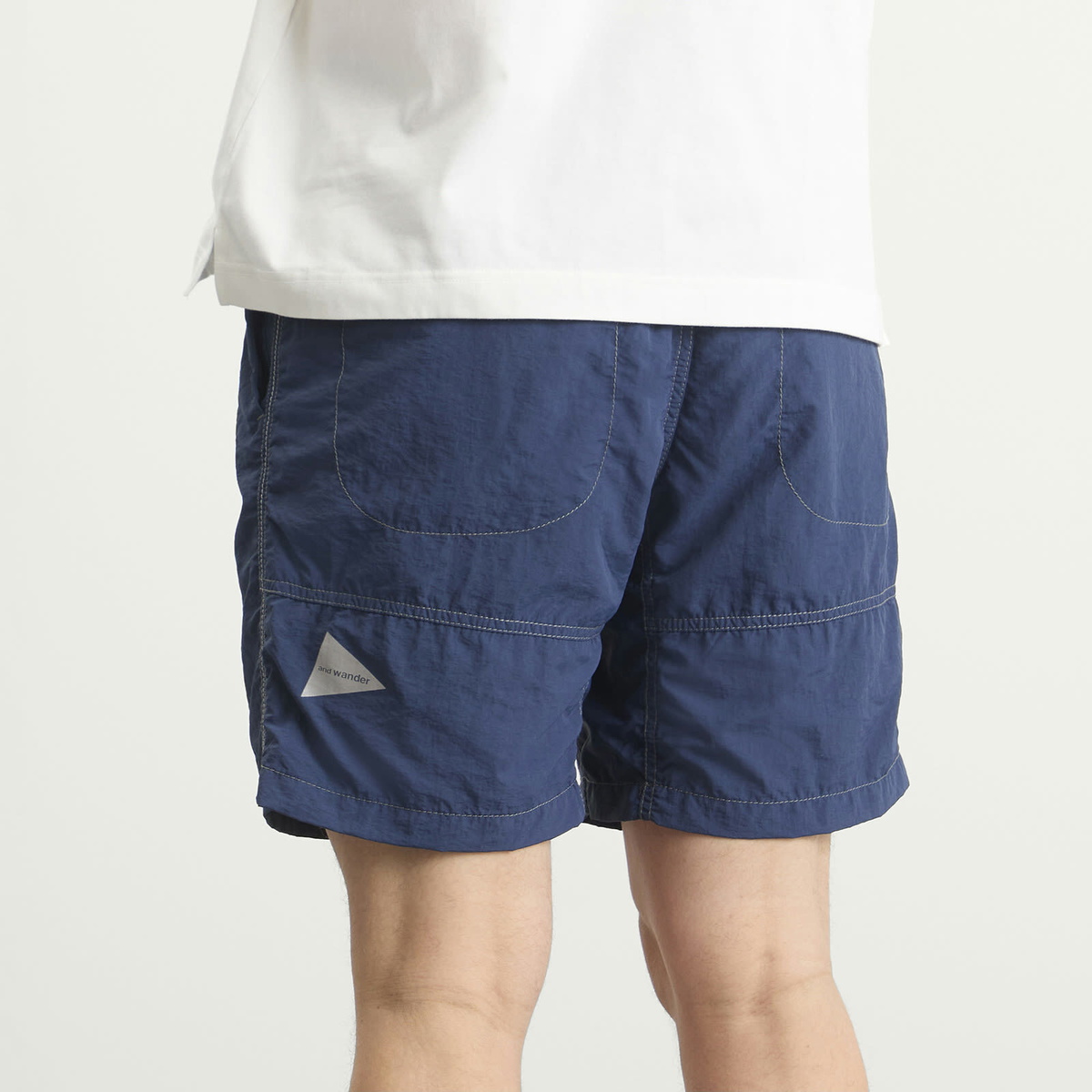 and wander Men's NY Taffeta Hiker Shorts in Dark Blue