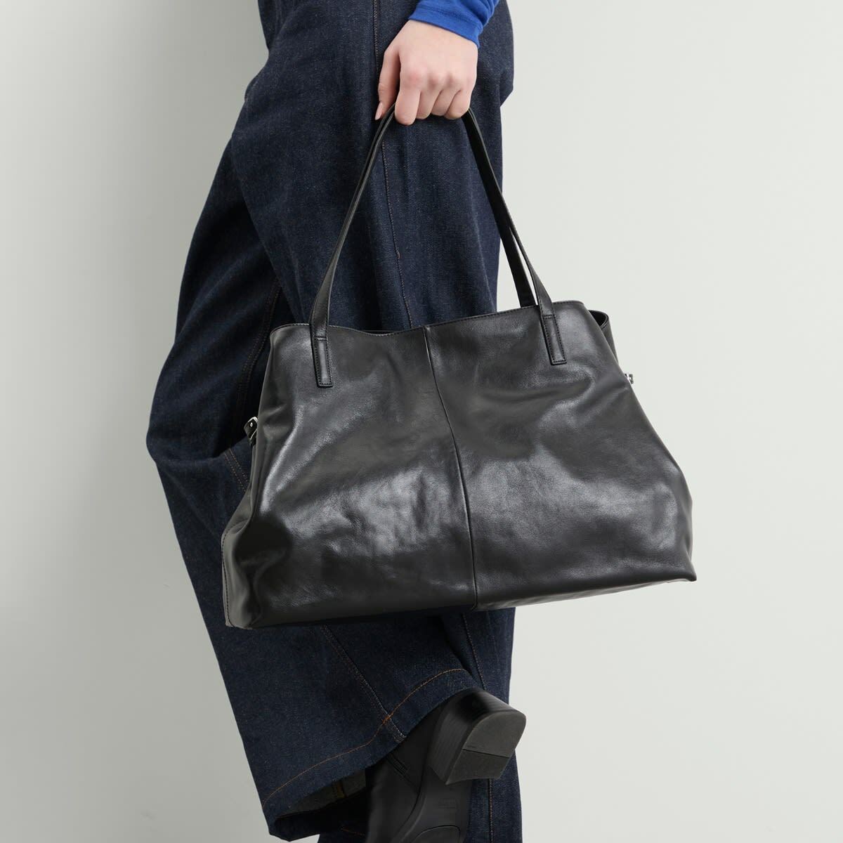 Vagabond Shoemakers Women's Cannes Bag Medium in Black 