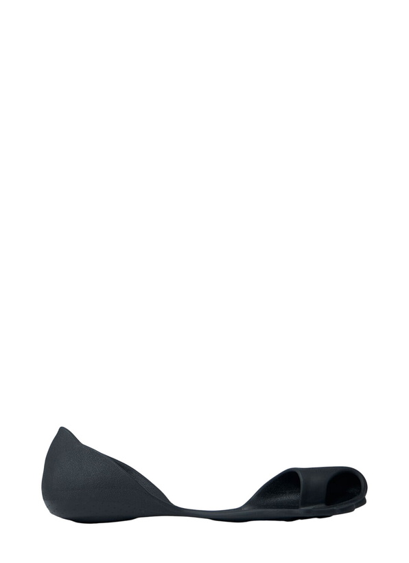 Photo: Balenciaga Zero Sneakers