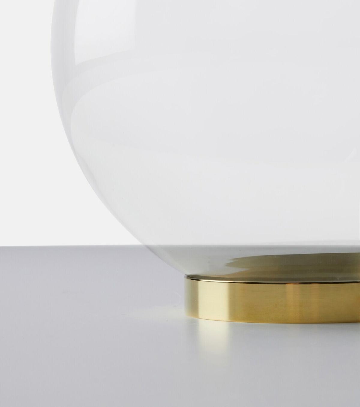 AYTM - Globe vase