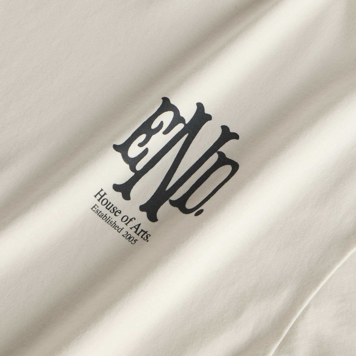 END. Mono T-shirt in Smoke White