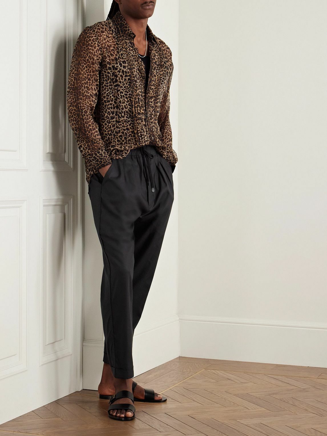 TOM FORD スラックス 48R ダークブラウン TOM FORD - Straight-Leg Pleated Lyocell, Silk and Cotton-Blend