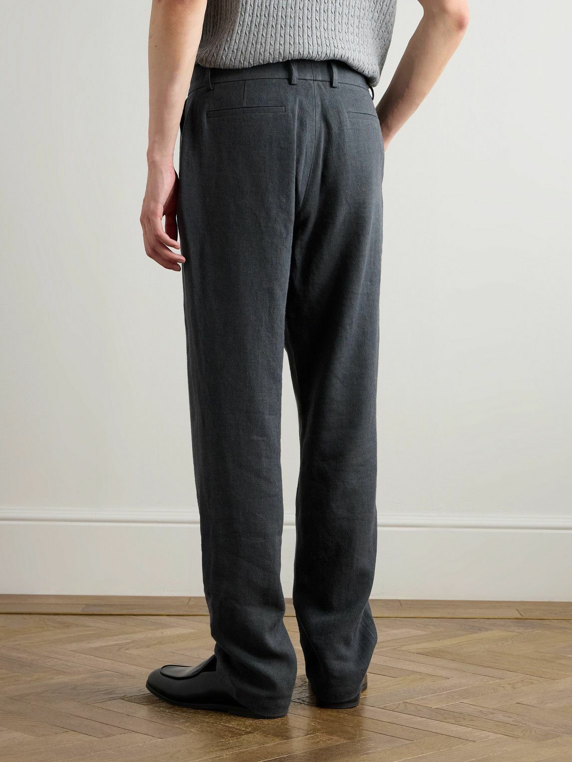 De Bonne Facture - Straight-Leg Pleated Linen and Wool-Blend Suit Trousers - Gray
