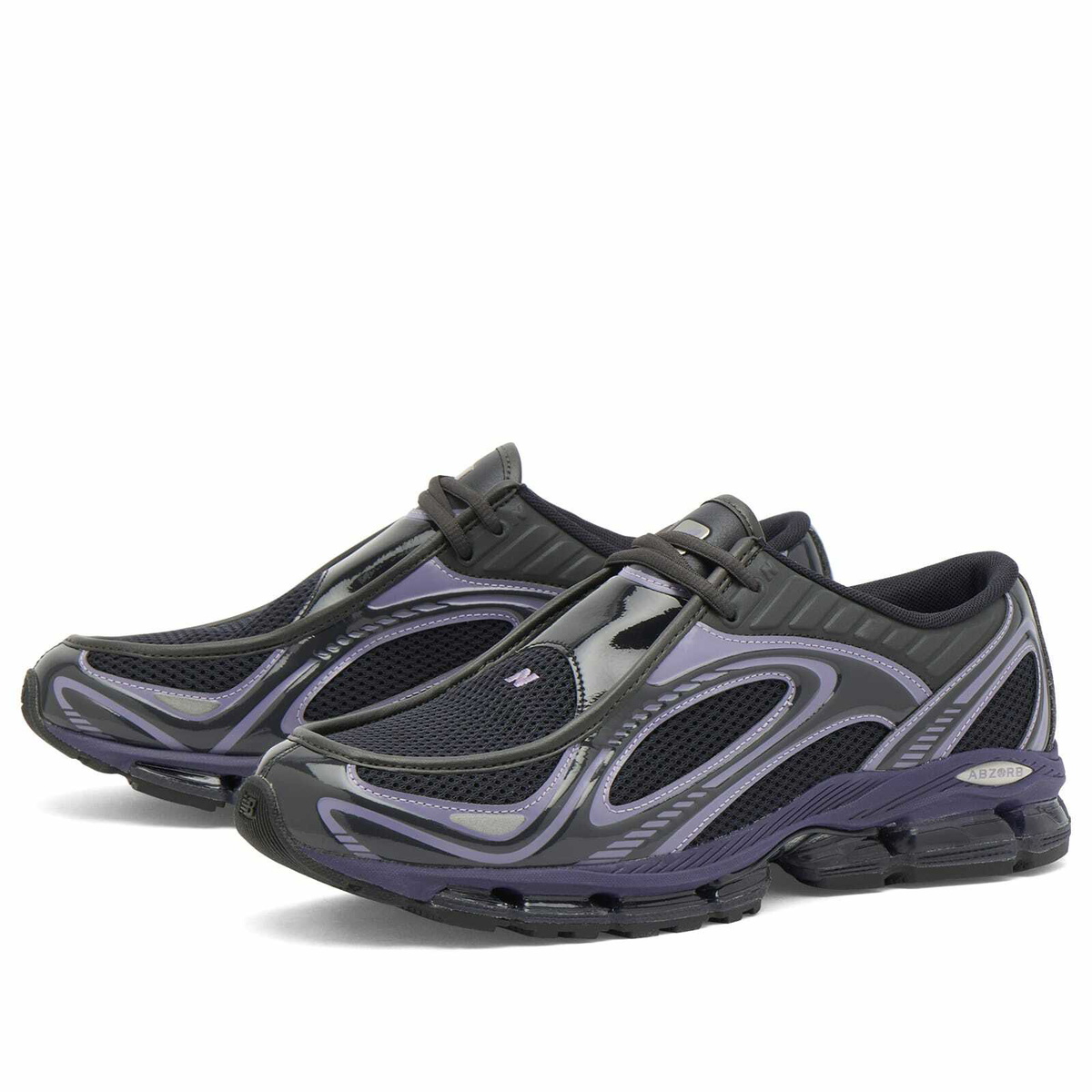 New Balance 1890A Sneaker in Dark Night/Candied Violet