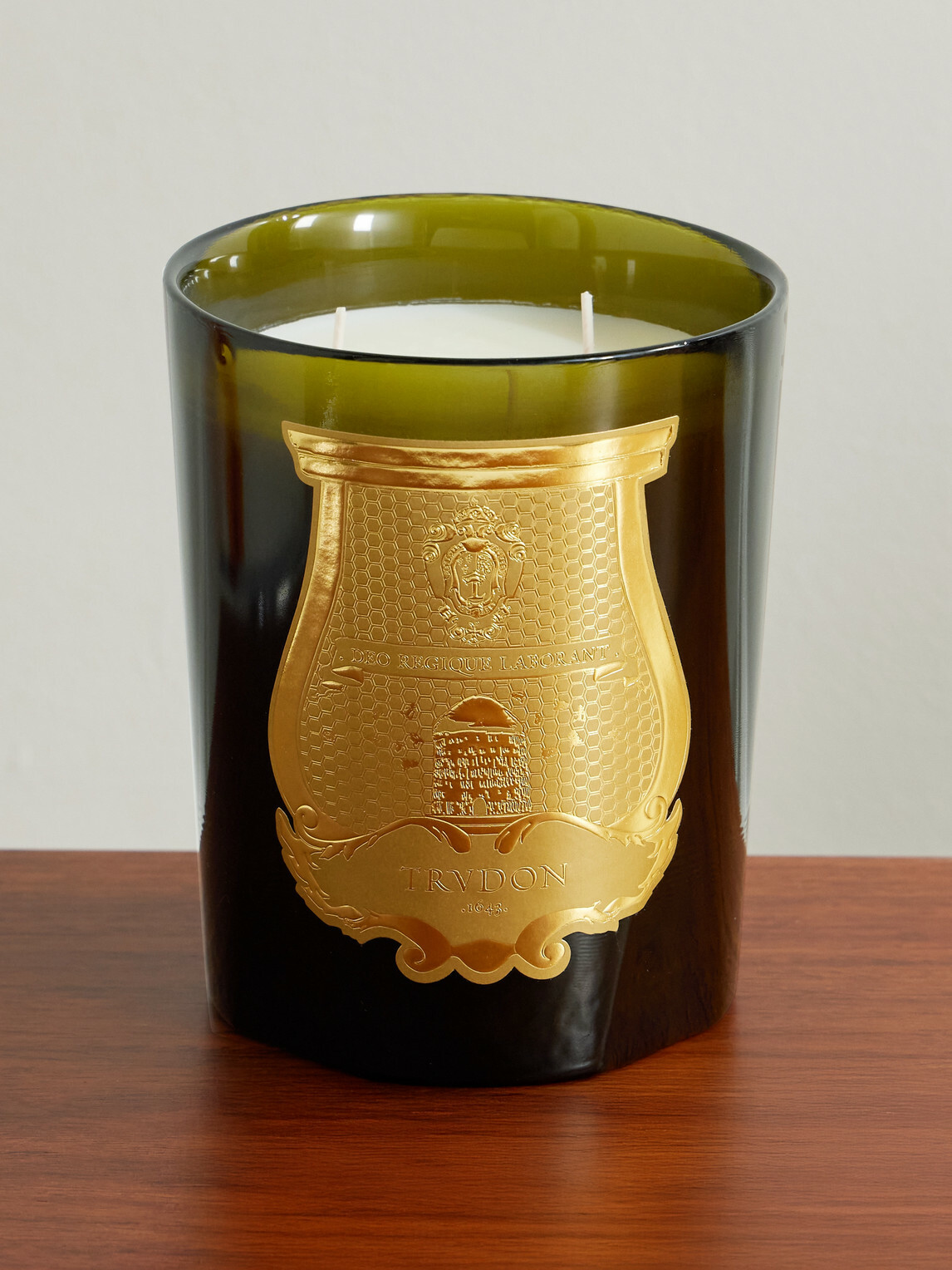Trudon - Ernesto Tobacco and Leather Scented Candle, 800g