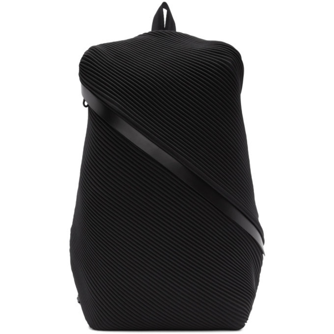 Photo: Pleats Please Issey Miyake Black Single Zip Bias Pleats Backpack