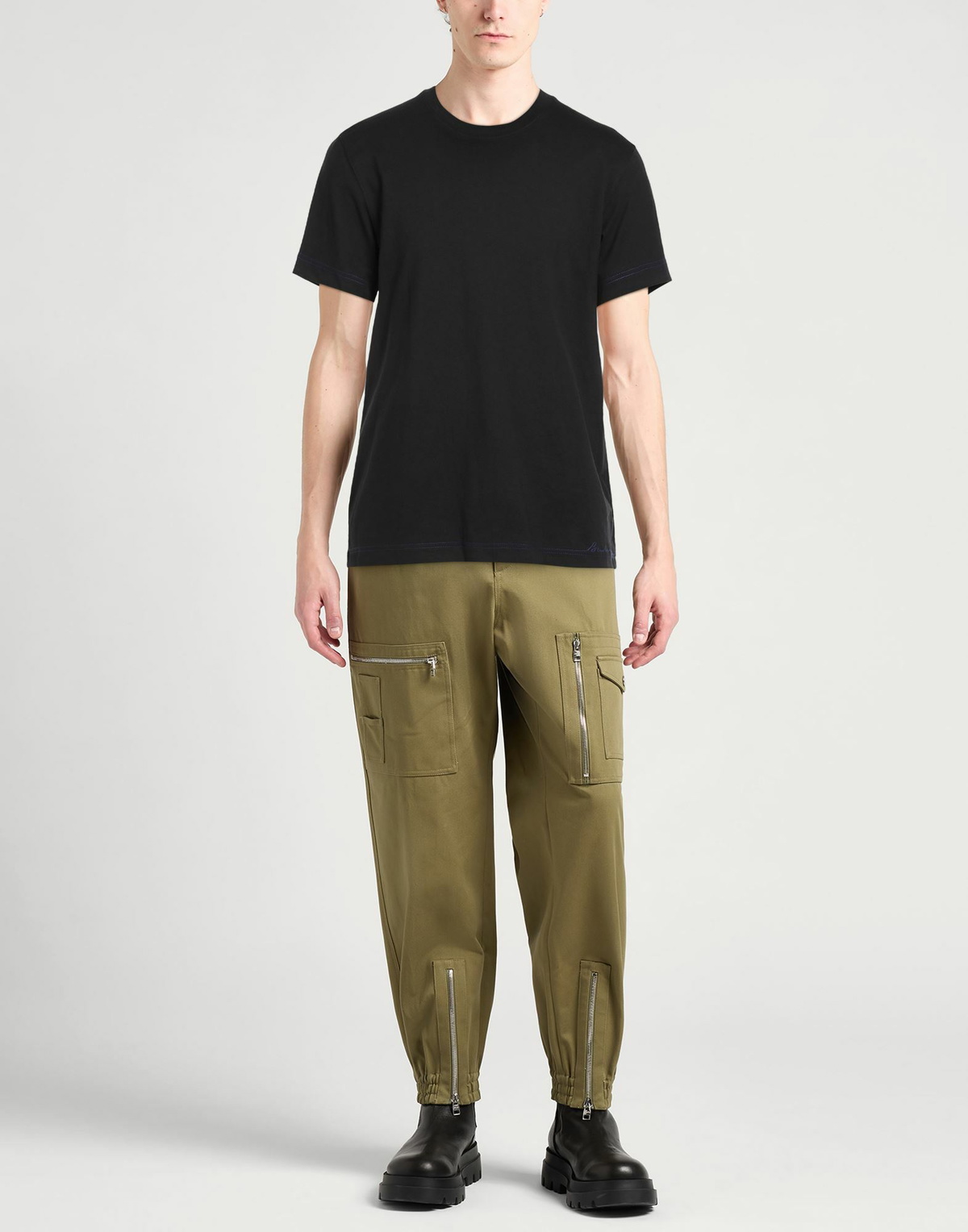Burberry Mens T-shirt in Black