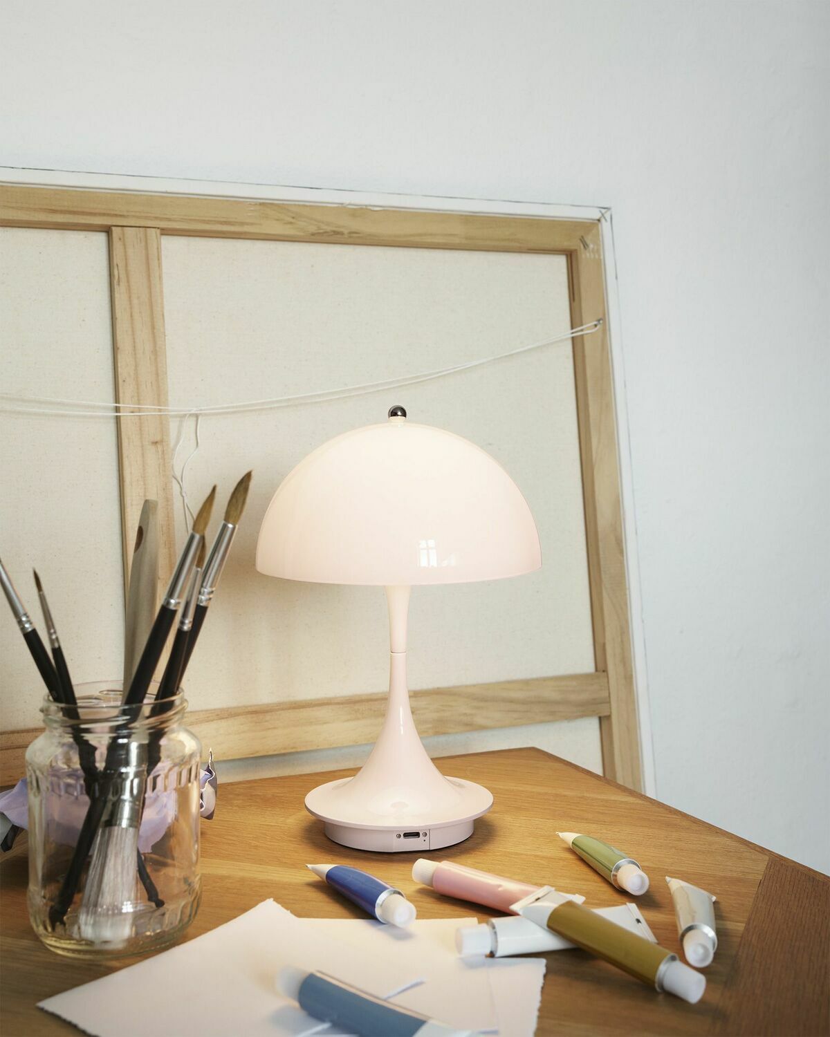 Louis Poulsen Panthella 160 Portable Pale Rose Acryl   Universal Plug Pink Lighting