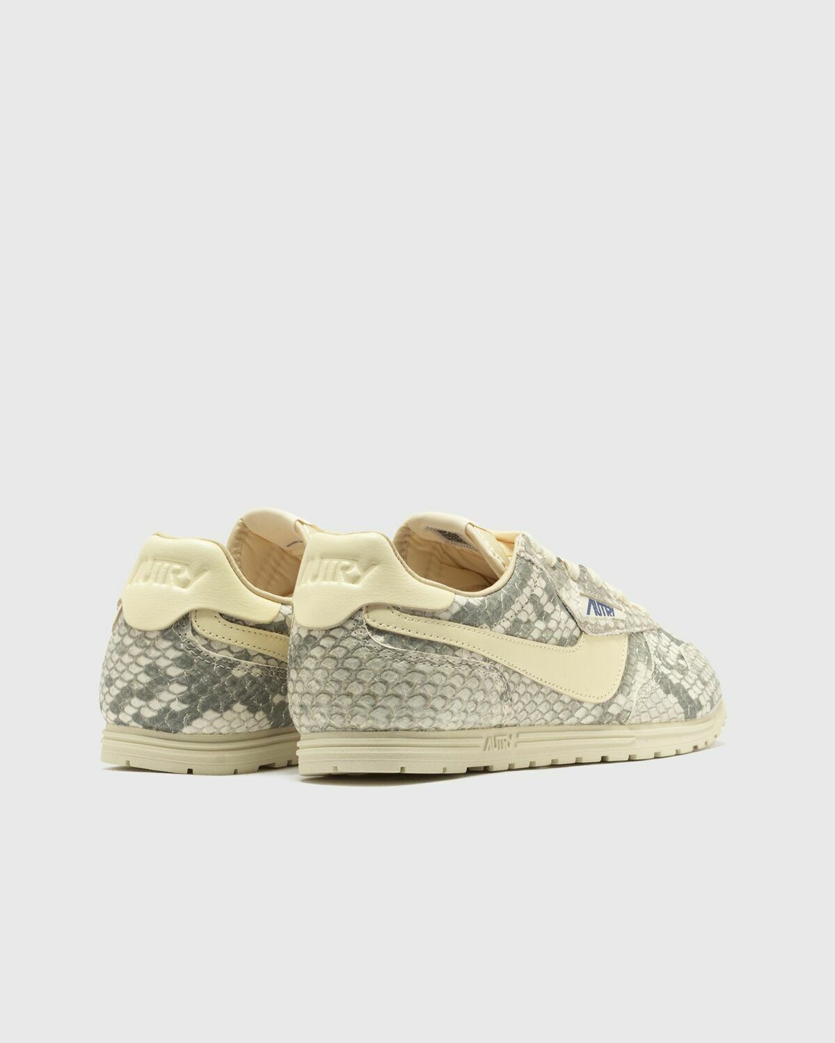 Autry Action Shoes WINDSPIN LOW WOM Beige Womens Lowtop