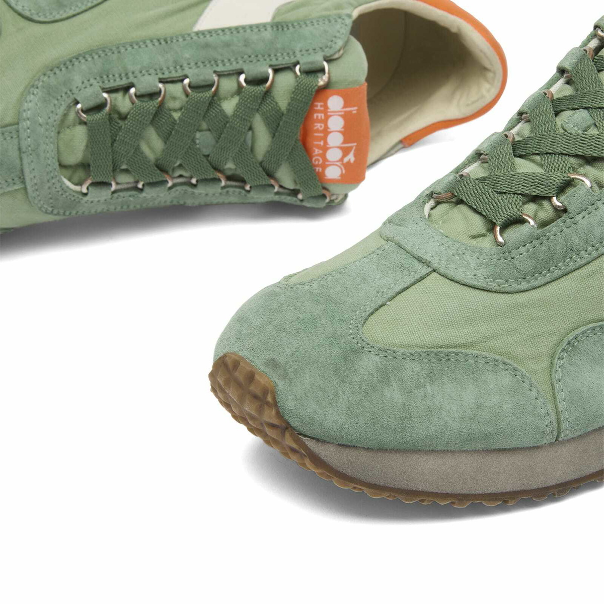 Diadora Men's Equipe Canvas SW Evo Sneaker in Green