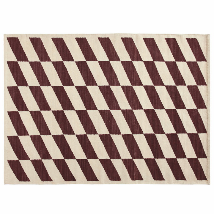 Photo: HAY Shift Kelim Rug - 140x200cm in Burgundy 