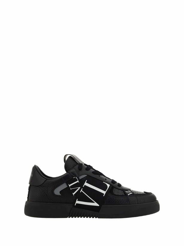 Photo: Valentino Garavani Vl7n Sneakers