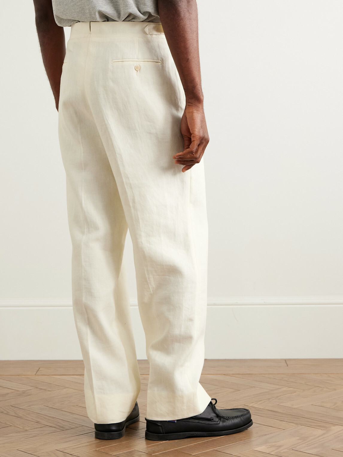 Stòffa - Straight-Leg Pleated Linen Trousers - Neutrals