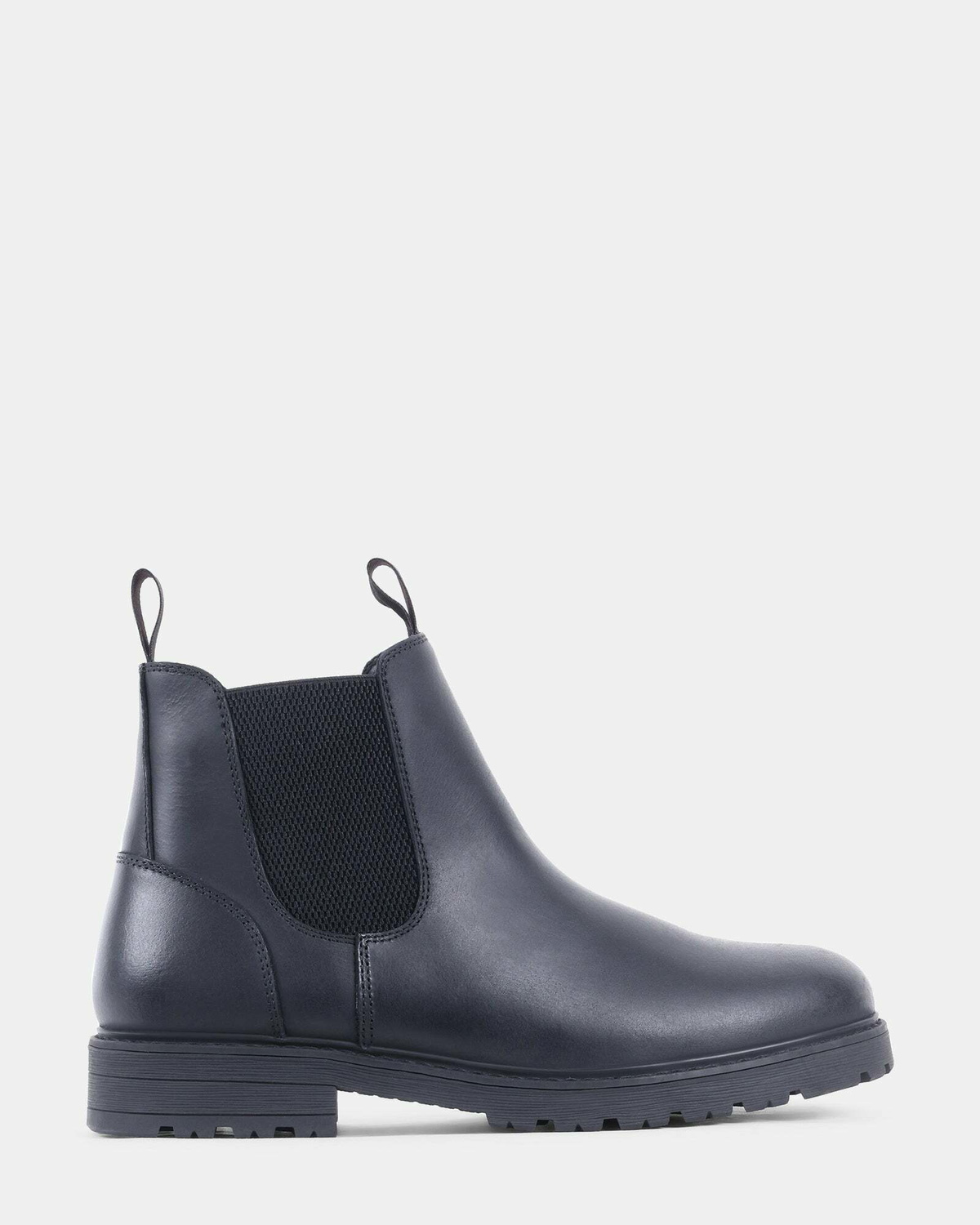 Steve Madden Nickyl Boots in Black