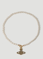 Hilarios Pearl Necklace in Gold