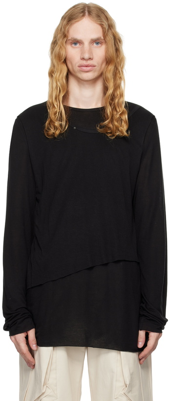 Photo: CARNET-ARCHIVE Black Layered Long Sleeve T-shirt