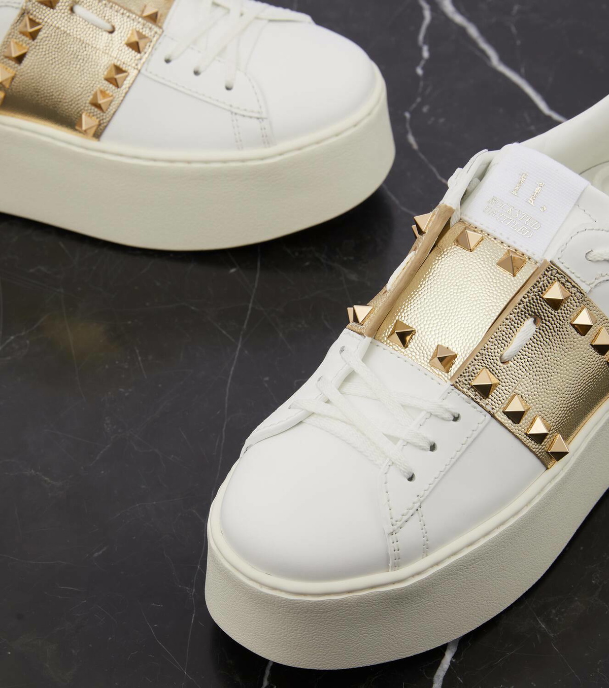 Valentino Garavani Rockstud Untitled leather platform