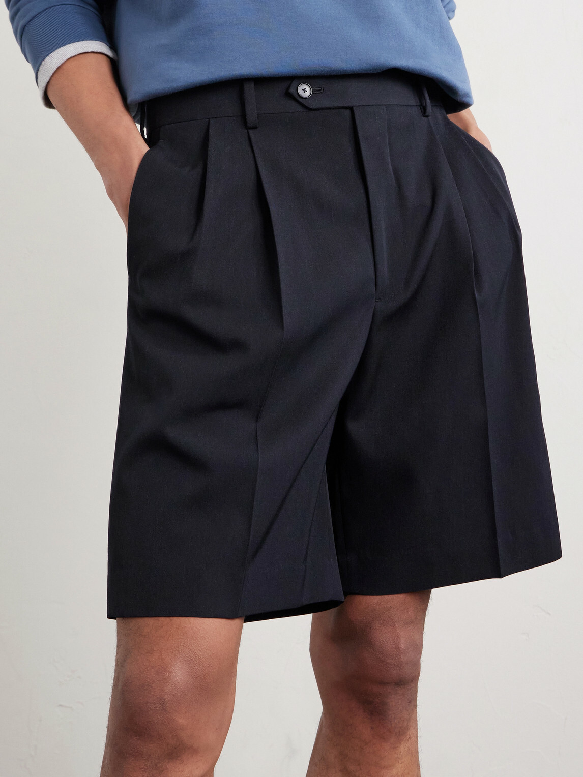Auralee - Wide-Leg Pleated Wool-Gabardine Shorts - Black Auralee
