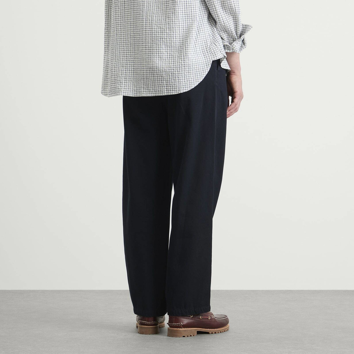 A.P.C. Men's Ricky Double Pleat Chinos in Dark Navy