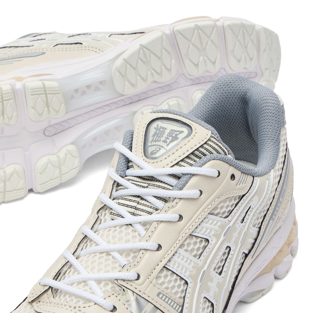 Asics GEL-KAYANO 12.1 Sneaker in Cream/Smoke Grey