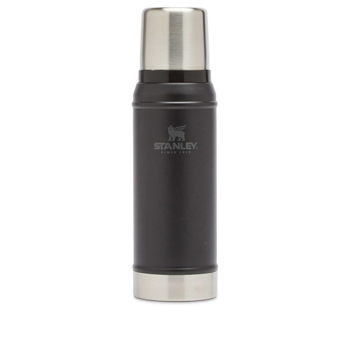 Photo: Stanley Legendary Classic Bottle - 25oz in Matte Black 