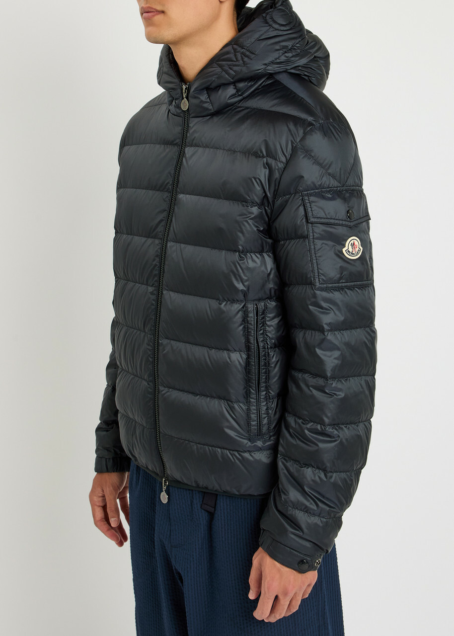 ジャケット MONCLER Quilted jackets Moncler Quilted Jacket | Black | FARFETCH