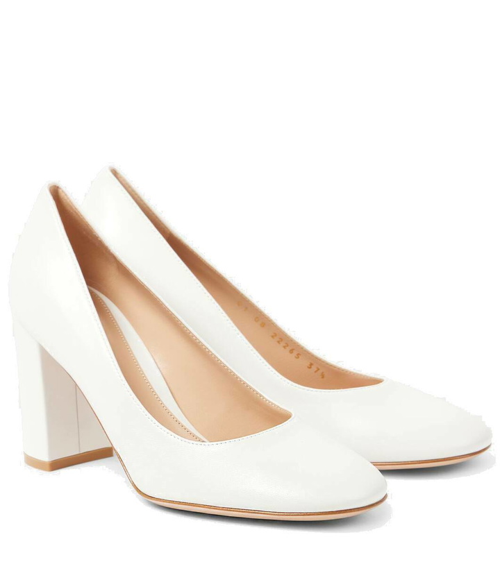 Photo: Gianvito Rossi 85 leather pumps