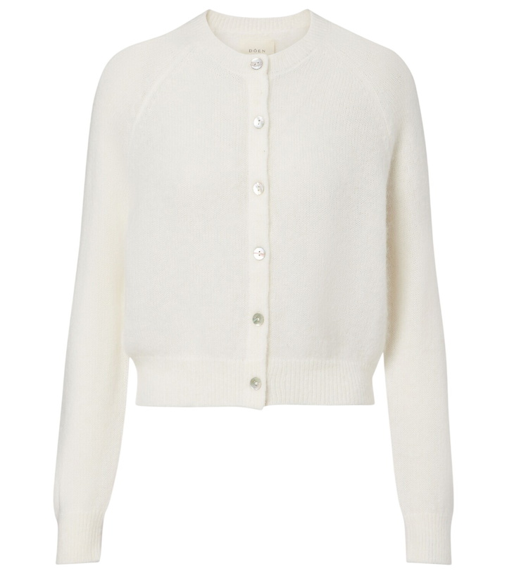 Photo: Dôen Petra cardigan